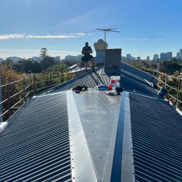 Beaconsfield Hotel Roof Complete